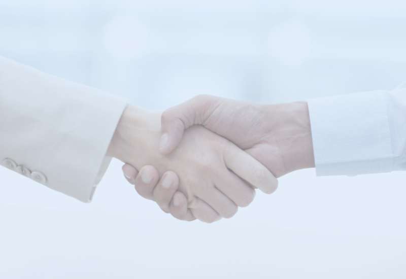 7 ways to build customer relationships